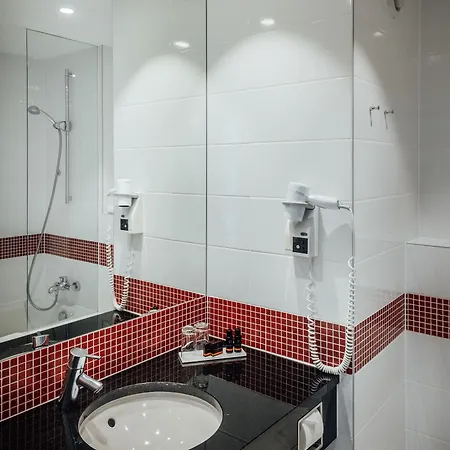 Vienna House By Wyndham Amber Baltic Hotell 4*