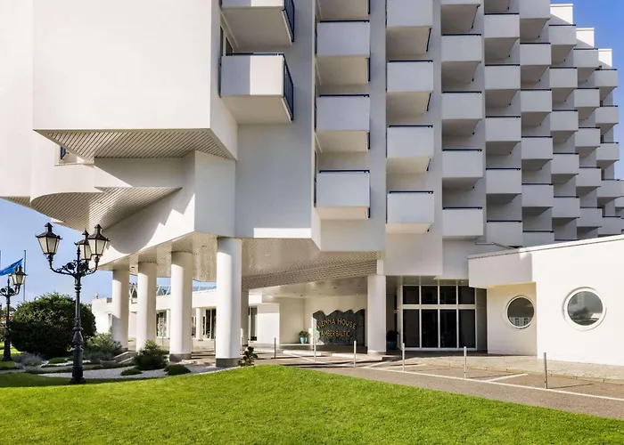 Vienna House By Wyndham Amber Baltic Hotel